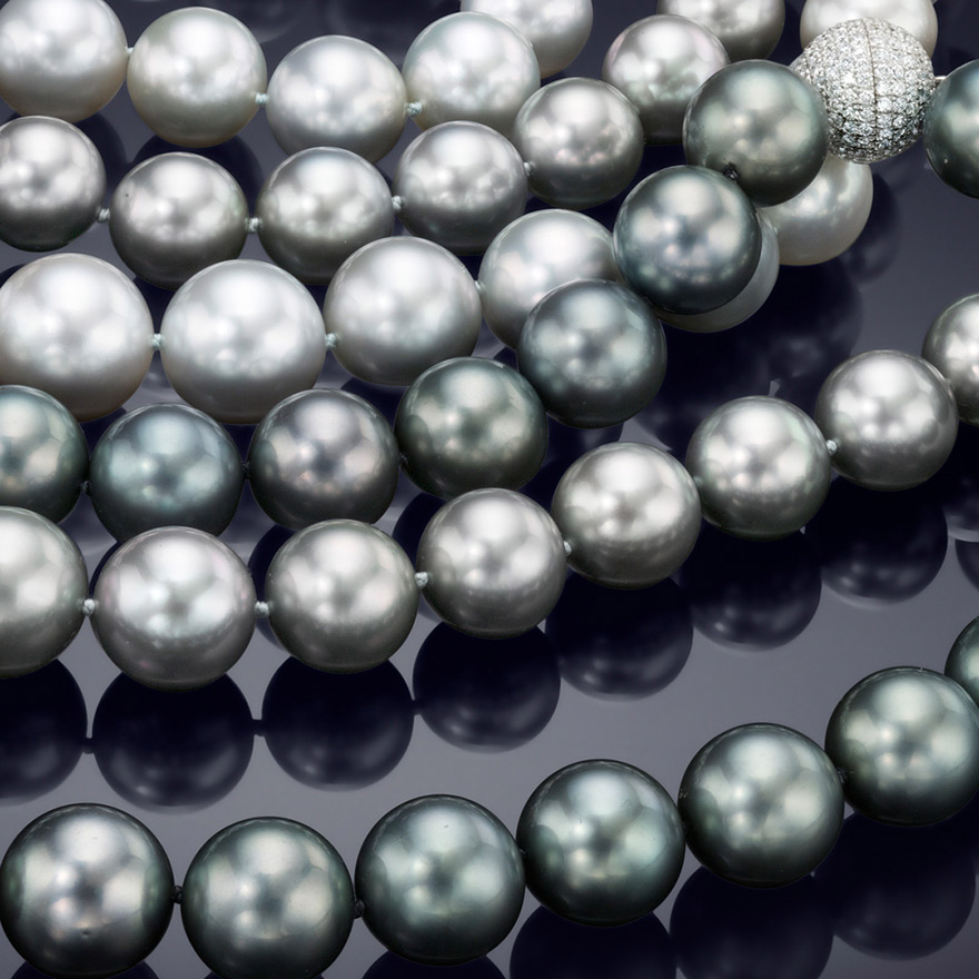 The color of pearls